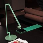 纵横OLED task lamp