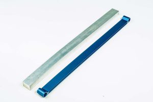 整块铝加工的灯杆侧面1